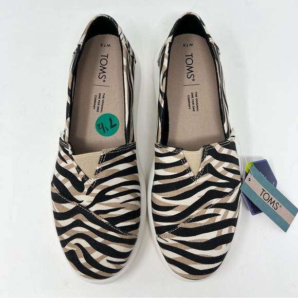 NWT Toms Alpargata Natural Liger Print Slip On Flats Women’s 7.5 Tan Black Ortho - Picture 2 of 9